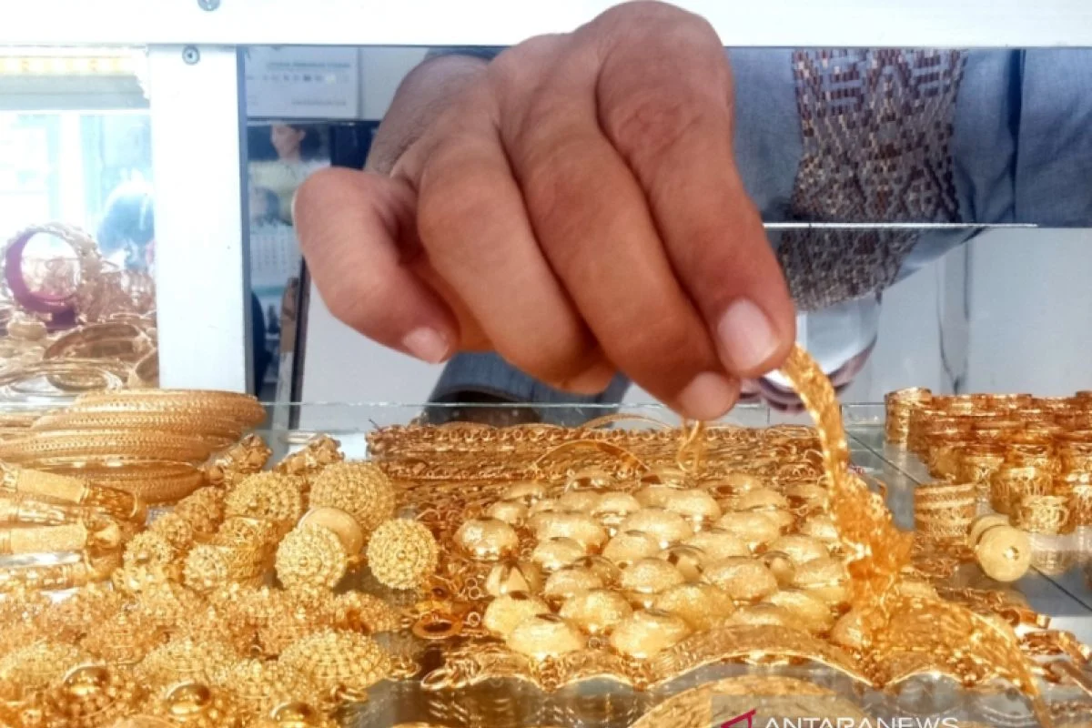 Harga Emas Melonjak di atas Rp3 Juta per Gram: Apa Penyebabnya dan Bagaimana Dampaknya bagi Investor?