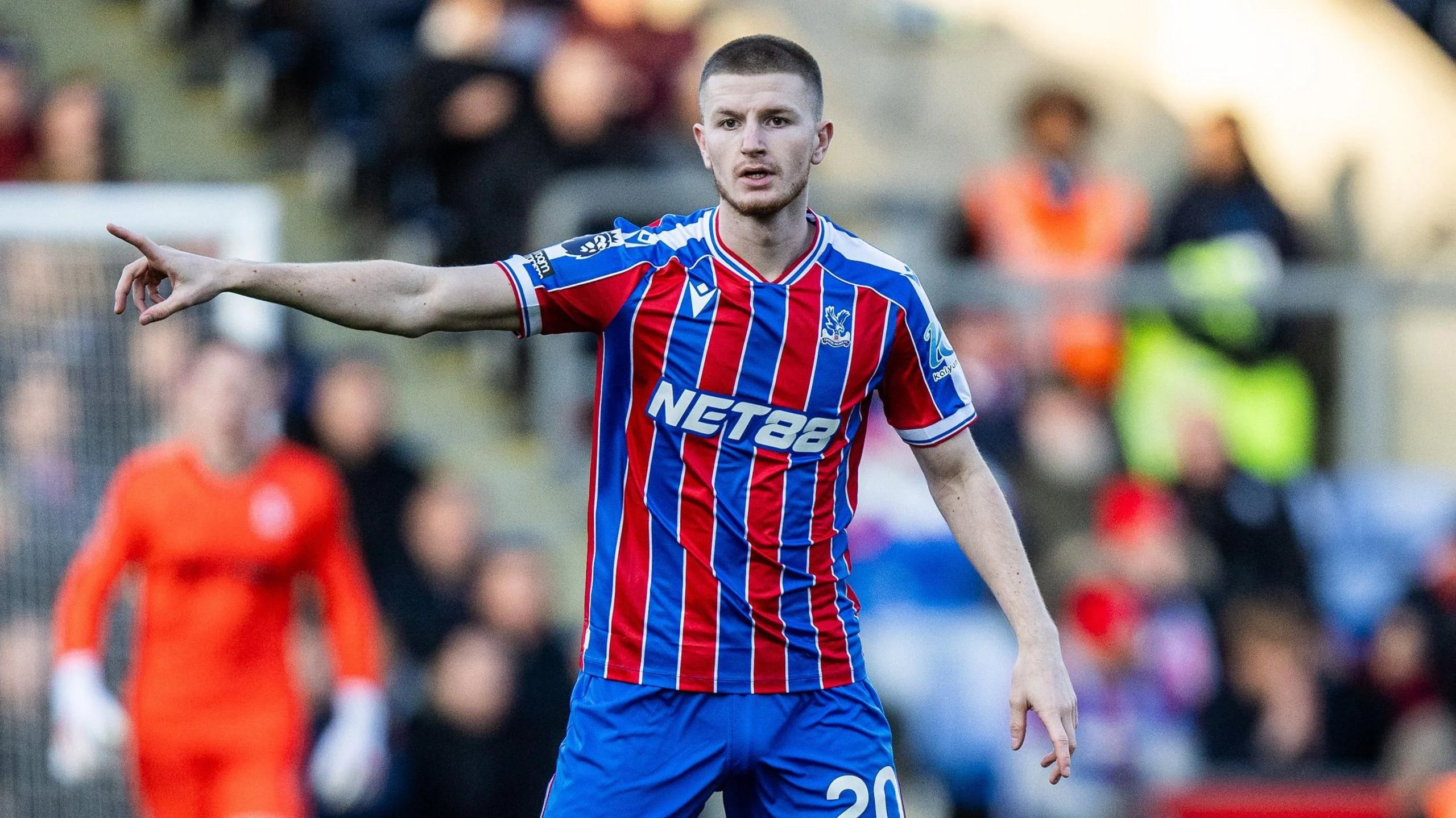 Adam Wharton: Bintang Muda Crystal Palace yang Disorot Real Madrid – Transfer Besar di Musim Panas Ini?