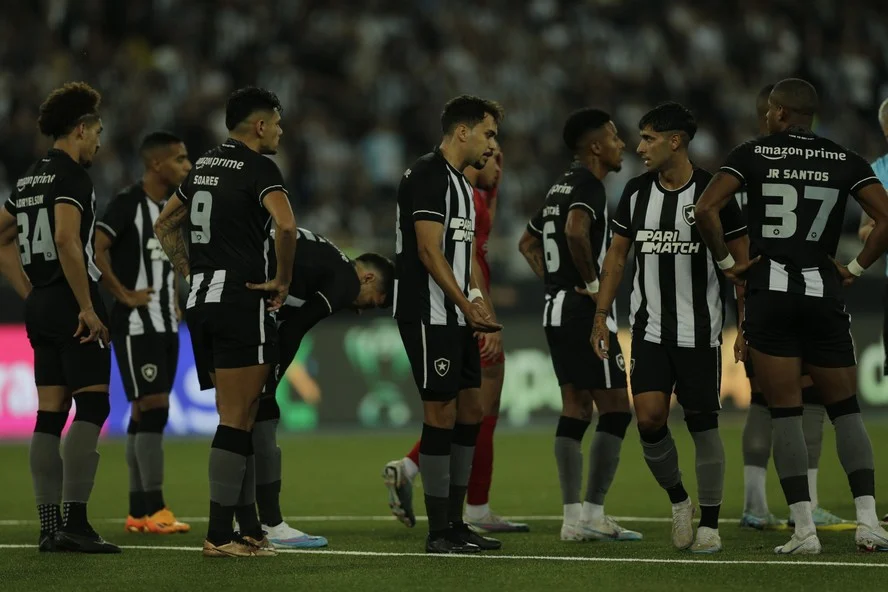Athletico-PR Gigit Botafogo 4-1, Naik ke Posisi Kedua dan Botafogo Terpuruk di Zona Degradasi