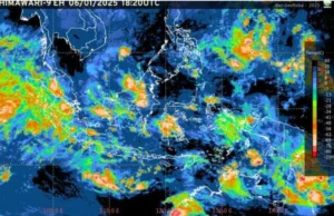 BMKG Prediksi Hujan Lebat Seluruh Indonesia: Waspada Badai Petir di Jawa Timur dan DIY pada Akhir Pekan