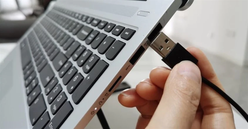 Cara memperbaiki USB port laptop tidak berfungsi: Panduan lengkap