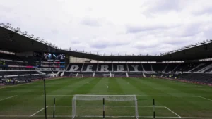 Derby County vs Birmingham City: Pertarungan Sengit di Pride Park dan Pencarian Paul Pike yang Menggemparkan