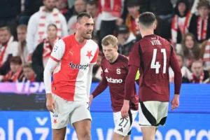 Derby Praha Berujuk: Slavia Tumbangkan Sparta 3-1, Laju Pimpin Chance Liga