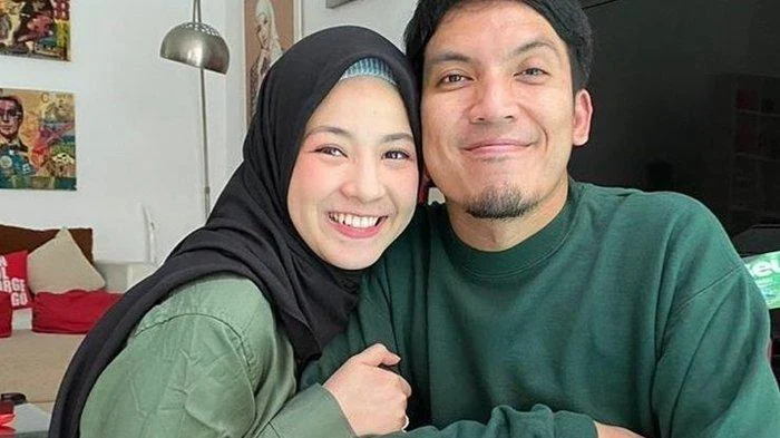 Desta Tegaskan Tak Akan Menikah Lagi: Mengutamakan Perasaan Anak Pasca Perceraian dari Natasha Rizky