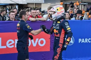 Drama di Jalur Suzuka: Verstappen, Hamilton, dan Konflik Regulasi Menghantam Grand Prix Jepang 2026