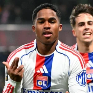 Drama Gol Larut Endrick Bawa Lyon Tahan Imbang di Celta Vigo: 1-1 yang Membuat Hati Berdebar