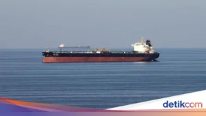 Dua Tanker India Tembus Blokade Iran di Selat Hormuz: Langkah Baru dalam Kebijakan Transit Militer