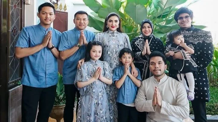 Hangatnya Mudik Lebaran 2026: 7 Rumah Artis yang Membawa Suasana Keluarga Penuh Cinta