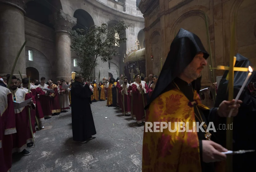 Israel Larang Kardinal Katolik Pimpin Misa Palma di Gereja Makam Kudus: Kontroversi Kebebasan Beragama Meningkat