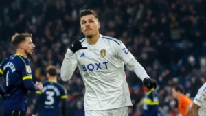 Joel Piroe: Dari Janjinya Belajar Bersama Hasselbaink hingga Kontroversi Gaji Tinggi di Leeds United