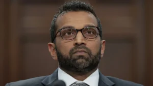 Kash Patel Terjebak Kontroversi: Tuduhan Spionase, Hack Email, dan Video Bollywood yang Diputarbalikkan