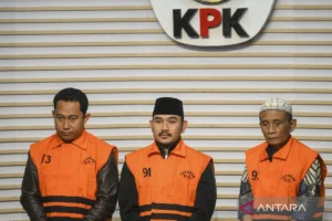 KPK Angkat Bupati Rejang Lebong Jadi Tersangka Suap Ijon Proyek, 980 Juta Rupiah Disita