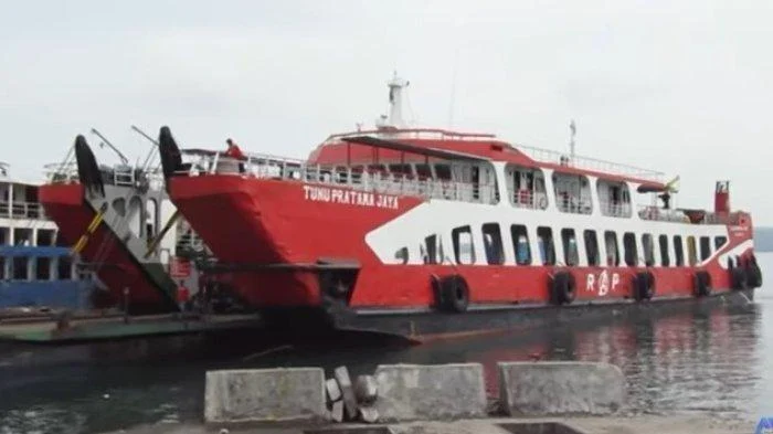 Ledakan Kapal Tunda Musaffah 2 di Selat Hormuz: 3 ABK WNI Hilang, Pemerintah Luncurkan Operasi Pencarian