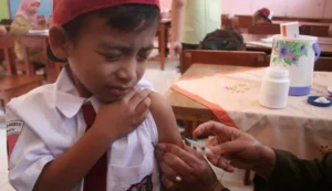Lonjakan Kasus Campak 2026: Mengapa Vaksin MR Penting dan Bagaimana Keluarga Bisa Lindungi Anak Saat Liburan