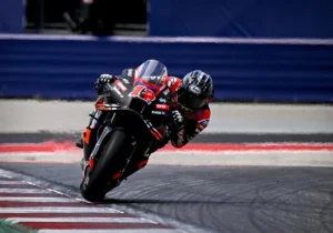 Maverick Viñales Paksa Turun dari GP Amerika, Operasi Bahu Dijadwalkan Selasa