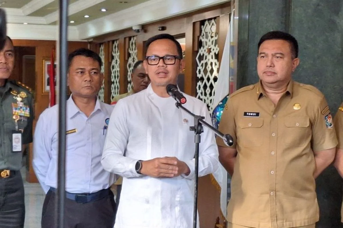 Mendagri Buka Suara: Opsi Pangkas Gaji Menteri Jadi Sorotan Publik!