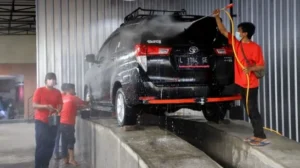 Mengejutkan! Mengapa Mencuci Mobil Listrik di Tempat Cuci Steam Lebih Aman Daripada yang Anda Duga