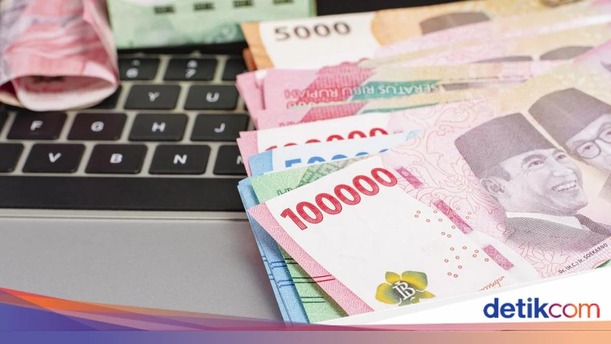 Misteri 'Top Up' Ganda: Dari E-Money Lebaran hingga Bonus Gaji Politik di Afrika Selatan