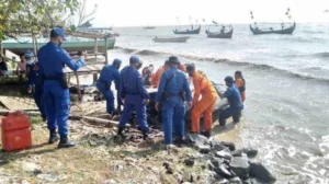 Nelayan Hilang Kontak di Perairan Karimun Ditemukan Tim SAR, Begini Kondisinya