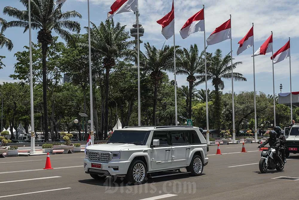 Prabowo Sindir Mobil Dinas Gubernur Rp8 Miliar: Saya Pakai Maung Rp1 Miliar, Buktikan Efisiensi Anggaran!