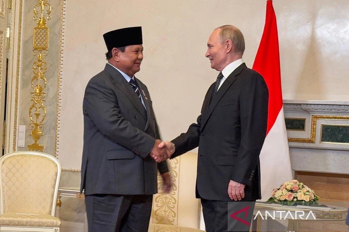 Putin Duka, Ali Larijani Tewas di Serangan Israel: Belasungkawa Mendalam Rusia dan China