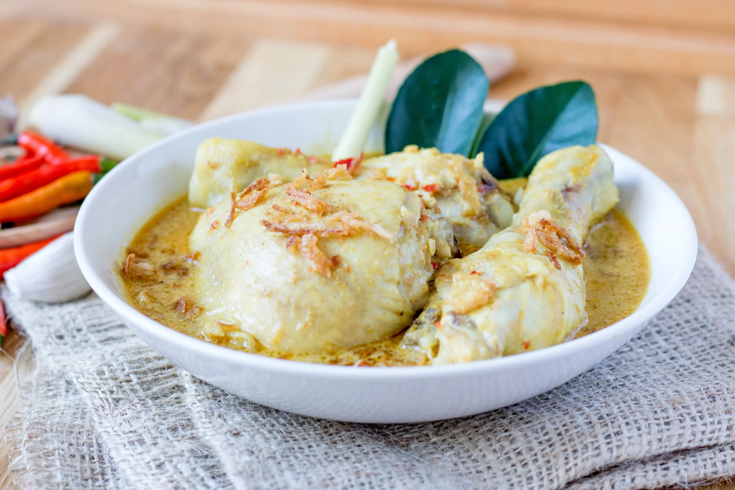 Rahasia Daging Ayam dalam Opor Lebaran: Resep Otentik, Makna Budaya, dan Cara Memasak Tanpa Risiko