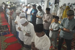 Ribuan Jemaah Naqsabandiyah Rayakan Idul Fitri Serentak di Sumatera: Keunikan Penentuan 1 Syawal dan Kebersamaan Lintas Generasi
