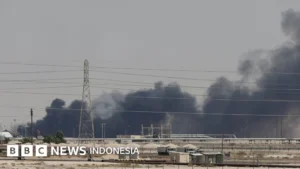 Serangan Drone Iran Guncang Infrastruktur Minyak & Gas Teluk: Daftar Fasilitas yang Terdampak