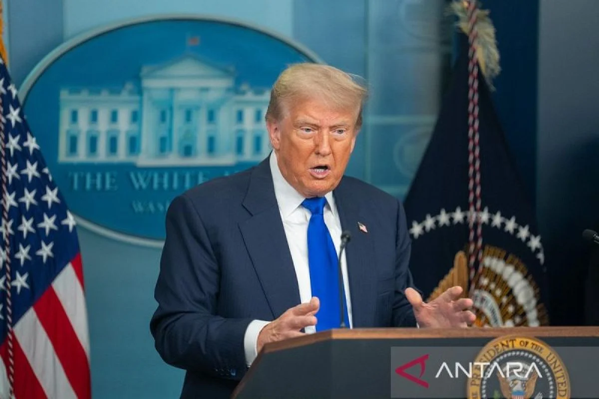 Serangan Israel di Saksakiyah Memicu Ledakan Mematikan; Trump Goresik Selat Hormuz Jadi ‘Selat Trump’