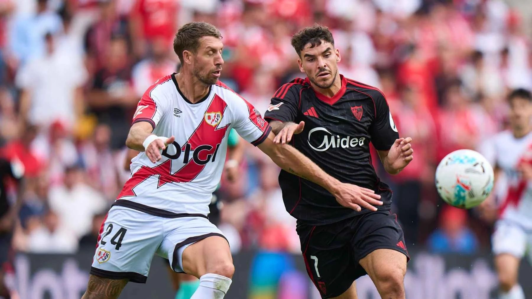 Sevilla dan Rayo Vallecano Berbagi Poin di Sánchez-Pizjuán: Gol Akor Adams dan Pacha Espino Sama-sama Menjadi Penentu