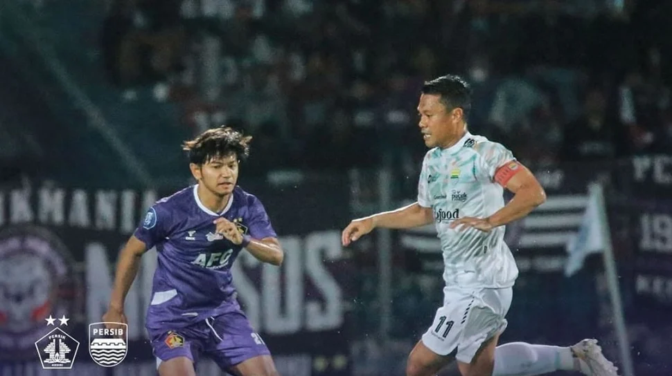 Strategi Persik Kediri Ungkap Kunci Kalahkan Persib di GBLA: Macan Putih Siap Menantang Dominasi Maung Bandung