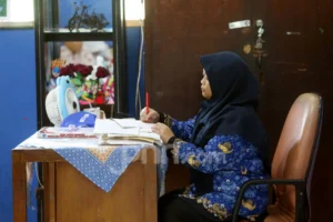 THR PNS & PPPK 2026: Gaji Lebih, Guru Dapat Rp20 Juta, Namun PPPK Paruh Waktu Kecil & 15 Ribu Honorer Siap Aksi