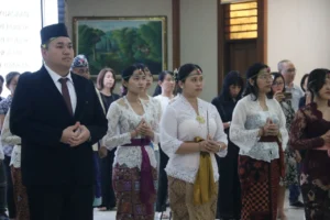 71 Warga Blasteran Resmi Jadi WNI, Upacara Pengambilan Sumpah di Bali Membawa Haru dan Kebanggaan