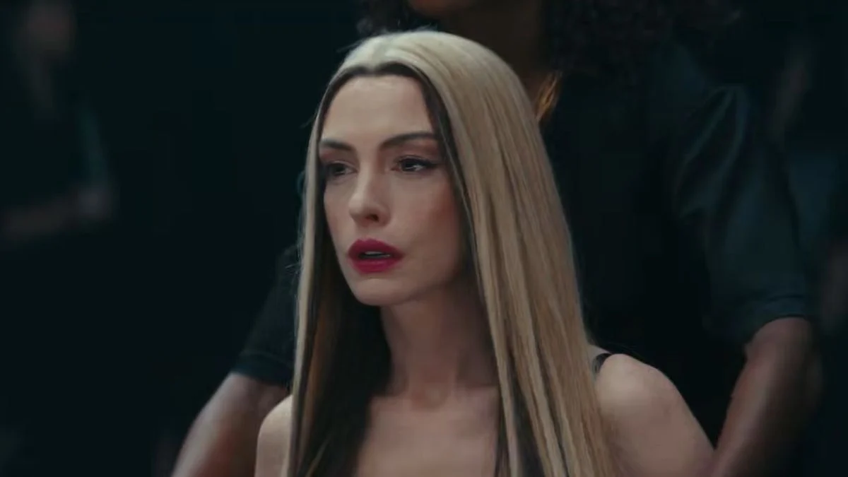 Anne Hathaway Memukau Penonton Jakarta dengan Nyanyian di 'Mother Mary', Akting Tetap Jadi Prioritas
