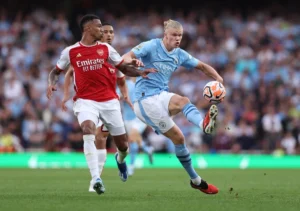 Arsenal vs Manchester City: Pertarungan Sengit di Etihad, Arteta Dihadapkan pada Tekanan Legenda dan Cedera Pemain