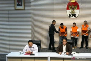 Bupati Tulungagung Ditangkap KPK: Modus 'Surat Sakti' untuk Memeras Kepala OPD Terkuak