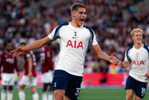 De Zerbi Janjikan Makan Malam Mewah untuk Skuad Tottenham, Optimis Kalahkan Brighton Hindari Degradasi