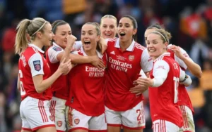 Drama Chelsea Women di Champions League dan FA Cup: Kontroversi VAR, Kekalahan dari Arsenal, dan Tantangan Melawan Spurs