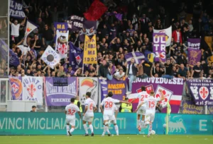 Drama Di Stadio Via del Mare: Fiorentina vs Lecce Berujung 1-0, Harrison Penyelamat
