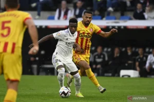 Girona FC Gagalkan Dominasi Real Madrid di Bernabeu: Imbang 1-1 Memicu Kontroversi VAR dan Krisis Gelar