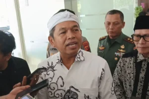 Gubernur Pramono Bebastugaskan Lurah Kalisari dan Dua Pejabat Usai Laporan Foto AI di JAKI