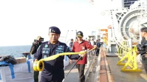 Kapal Wisata Asing Terselam di Teluk Jakarta: Penegakan KKP Terhadap Penyewaan Ilegal