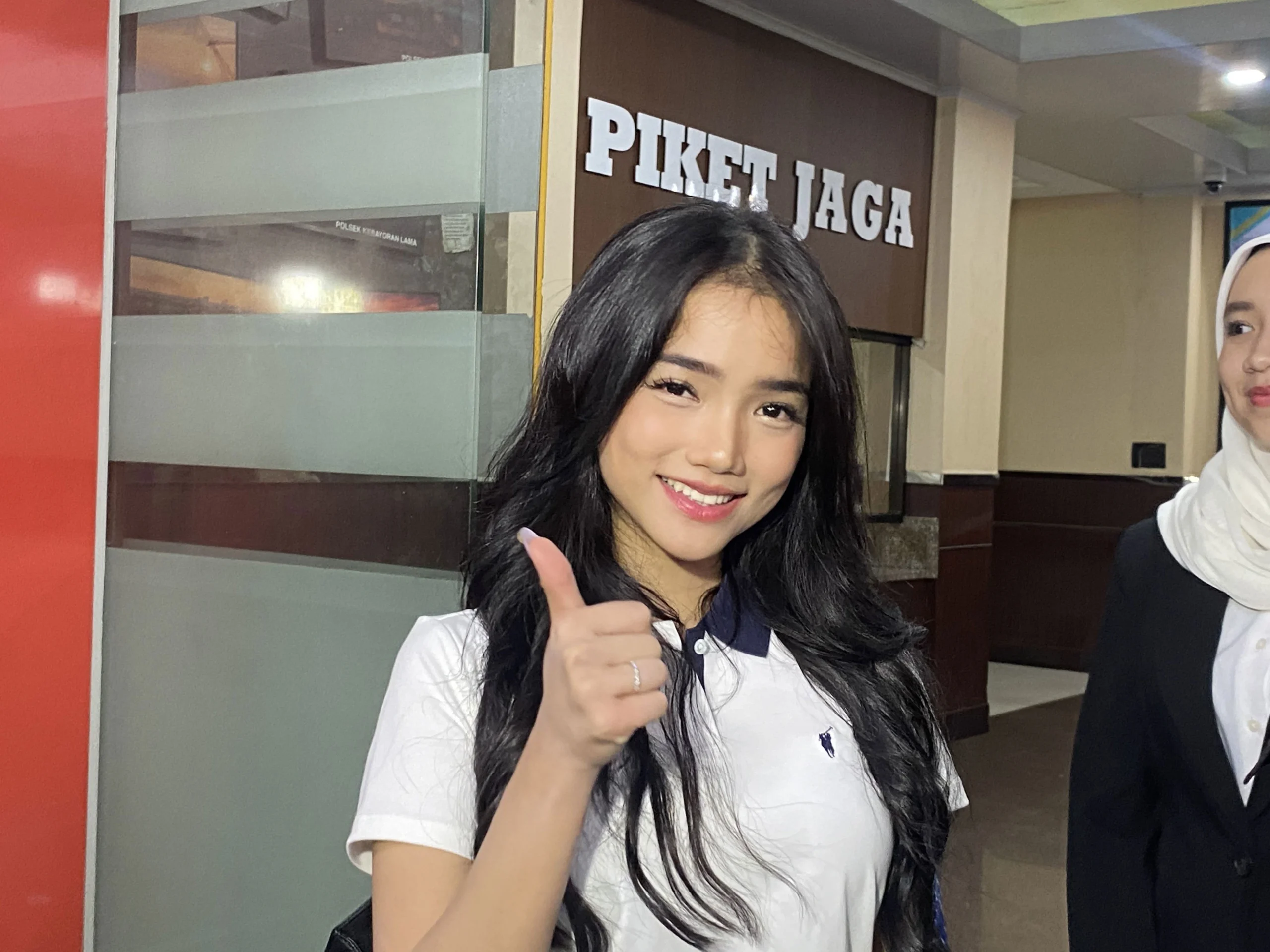 Kronologi Gelapkan Uang Fuji Miliaran Rupiah: Mantan Karyawan Beli Mobil untuk Mantan