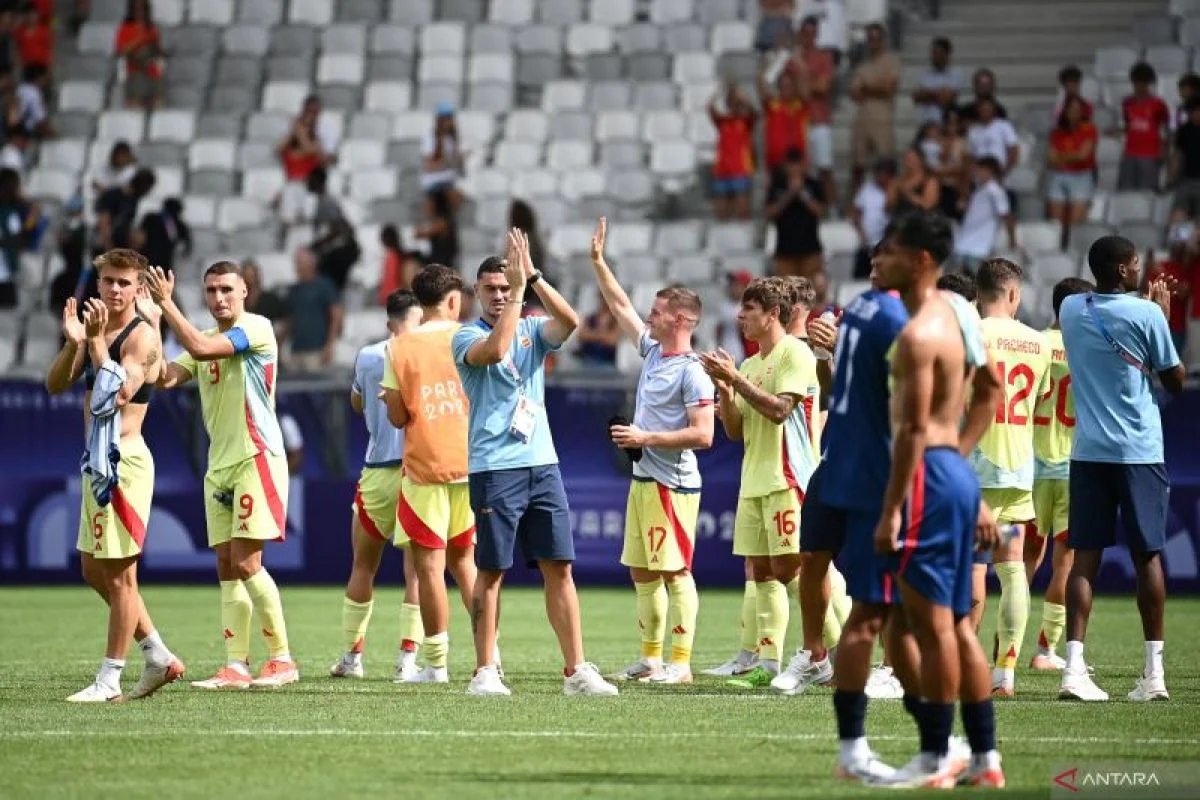 Málaga di Persimpangan: Tim Sepakbola Siap Beraksi Sementara Bandara Terganggu oleh Aksi Mogok Musim Paskah