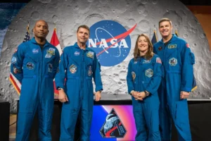 NASA Artemis II: Foto Baru Cekungan Raksasa Bulan, Astronot Siap Mendarat di Pantai California