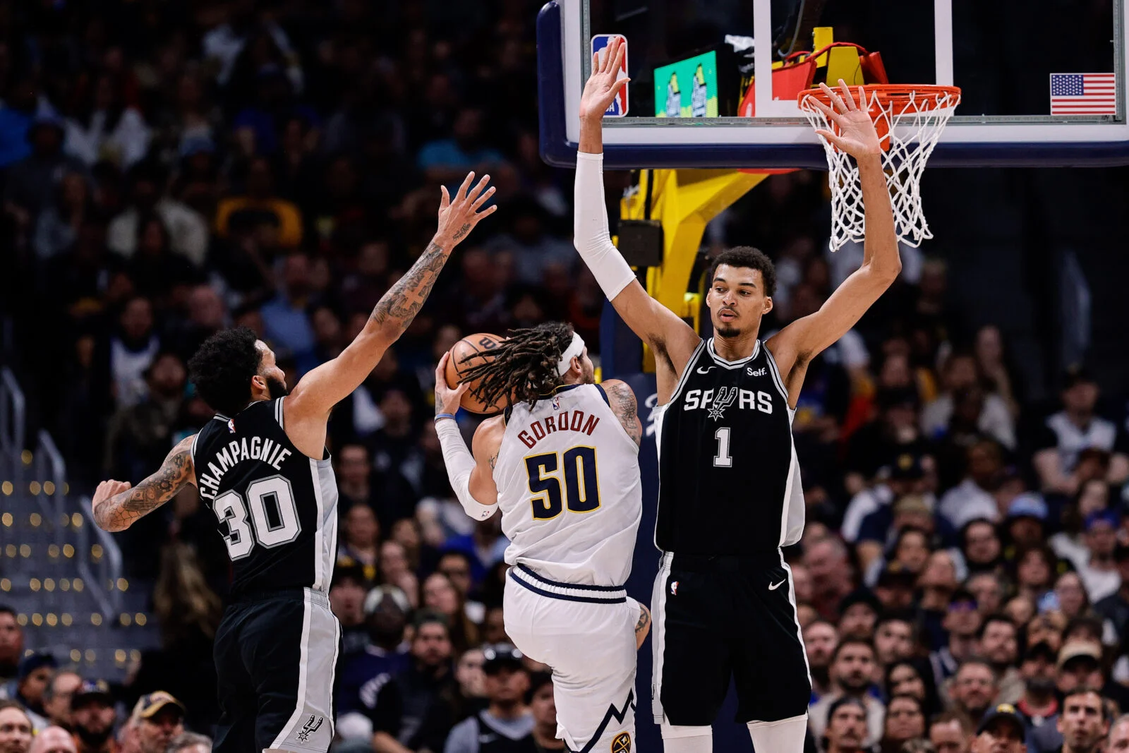 Nuggets Gigit Spurs dengan Dominasi Jokic: Kesalahan Besar yang Menghantui San Antonio
