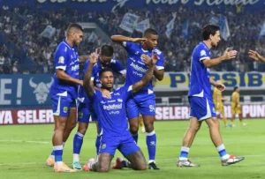 Persib Bandung Perkuat Puncak Klasemen, Tantangan Tujuh Laga Menjelang Hat-trick Gelar Super League 2025/2026