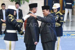 Prabowo Terima Tanda Kehormatan Mugunghwa, Tingkatkan Kemitraan Strategis Korea-Indonesia