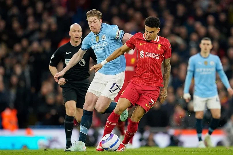 Premier League: Persaingan Ketat, Derby Merseyside, dan Ancaman Sanksi Manchester City Mengguncang Musim 2025/26