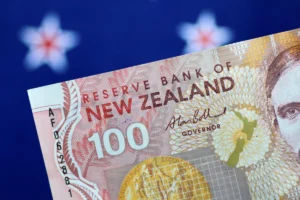 RBNZ Tahan Suku Bunga, Sentimen Hawkish Dorong NZD/USD Naik Meski Kiwi Terbatas